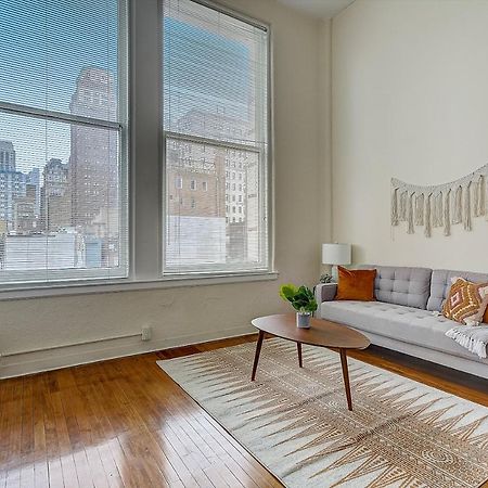Frontdesk I The Cosmopolitan Apts Philadelphia Apartment Екстериор снимка