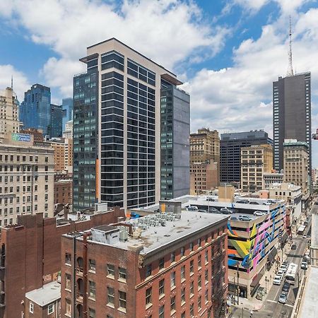 Frontdesk I The Cosmopolitan Apts Philadelphia Apartment Екстериор снимка