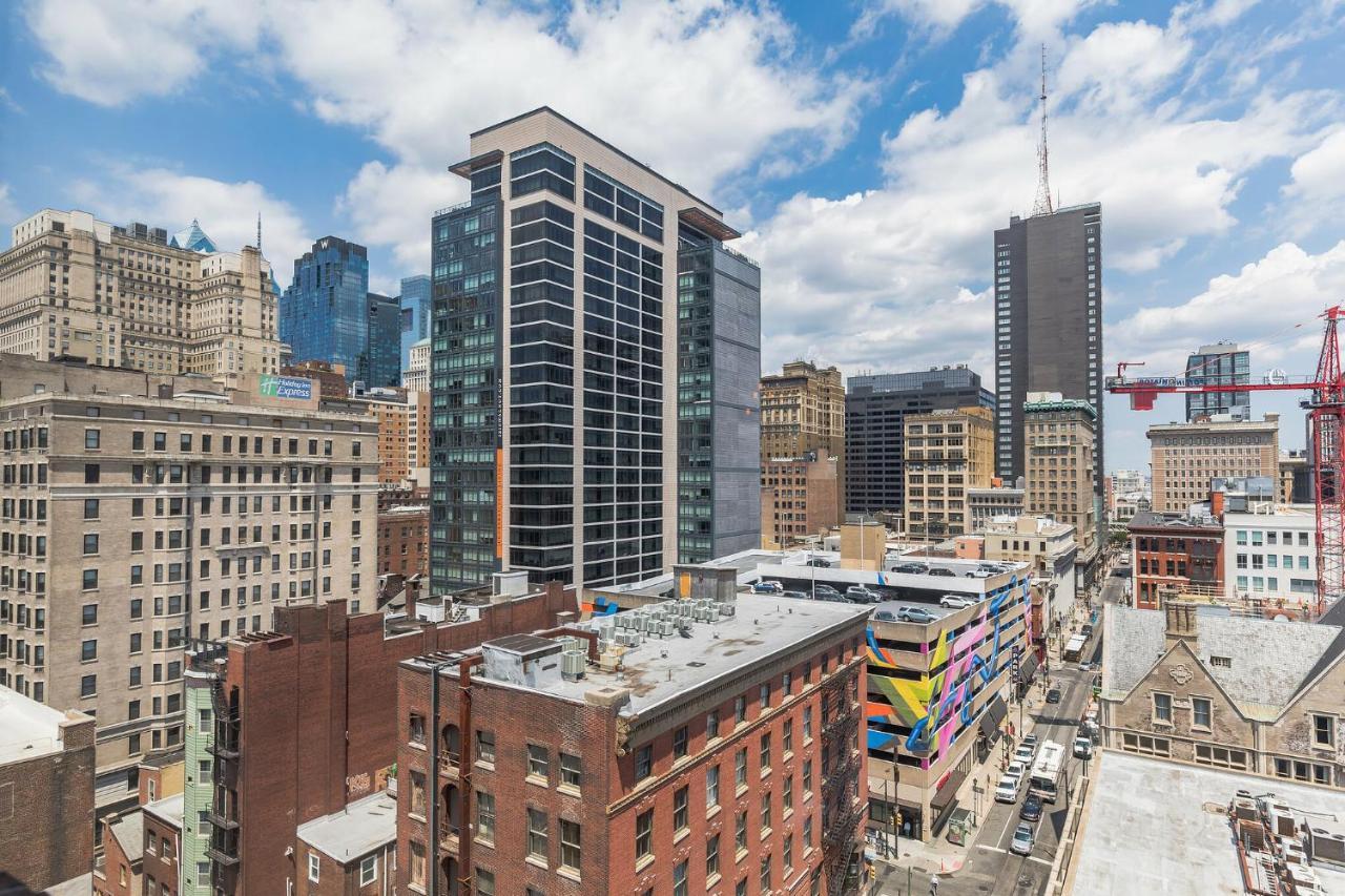 Frontdesk I The Cosmopolitan Apts Philadelphia Apartment Екстериор снимка