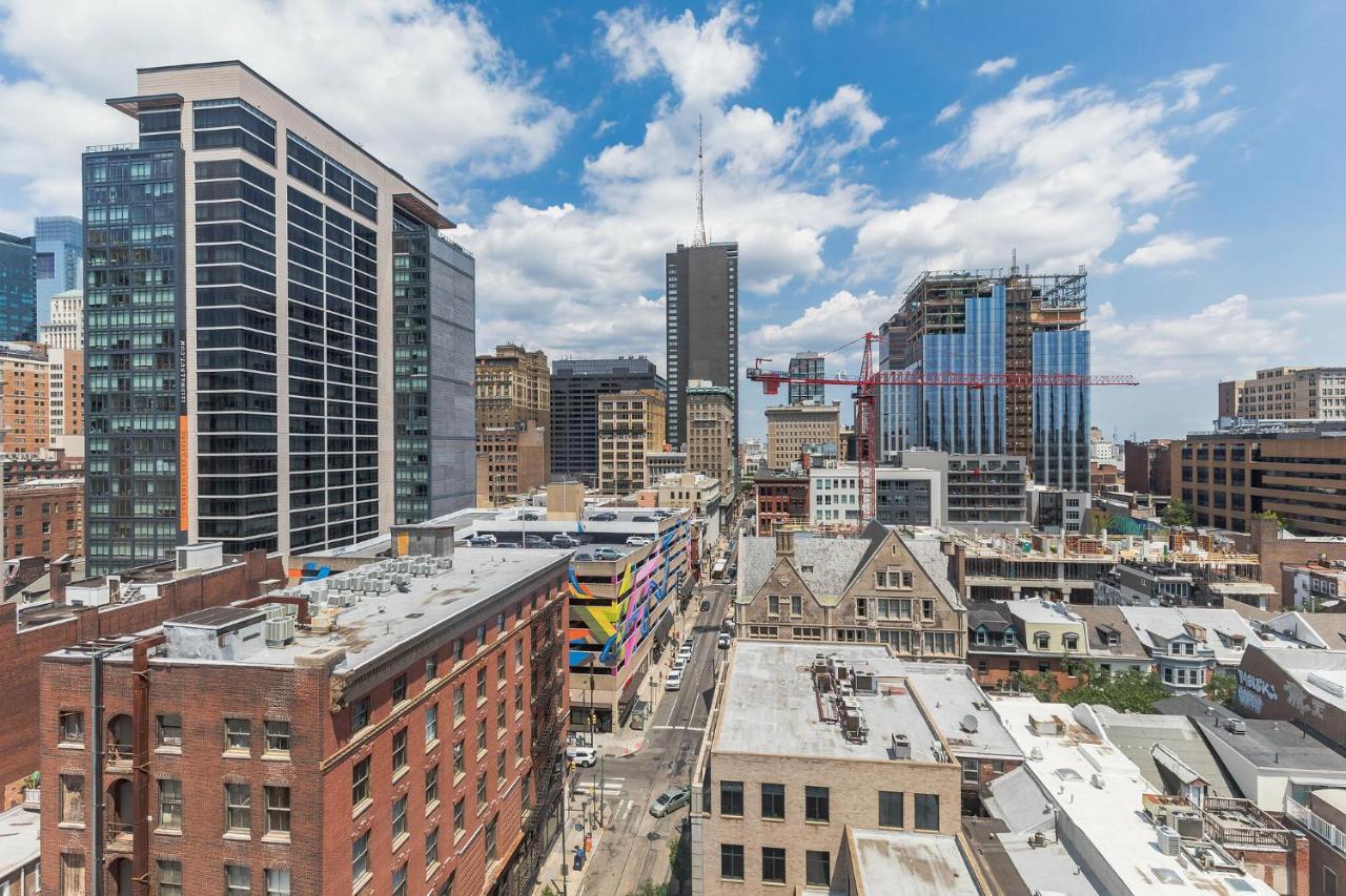 Frontdesk I The Cosmopolitan Apts Philadelphia Apartment Екстериор снимка